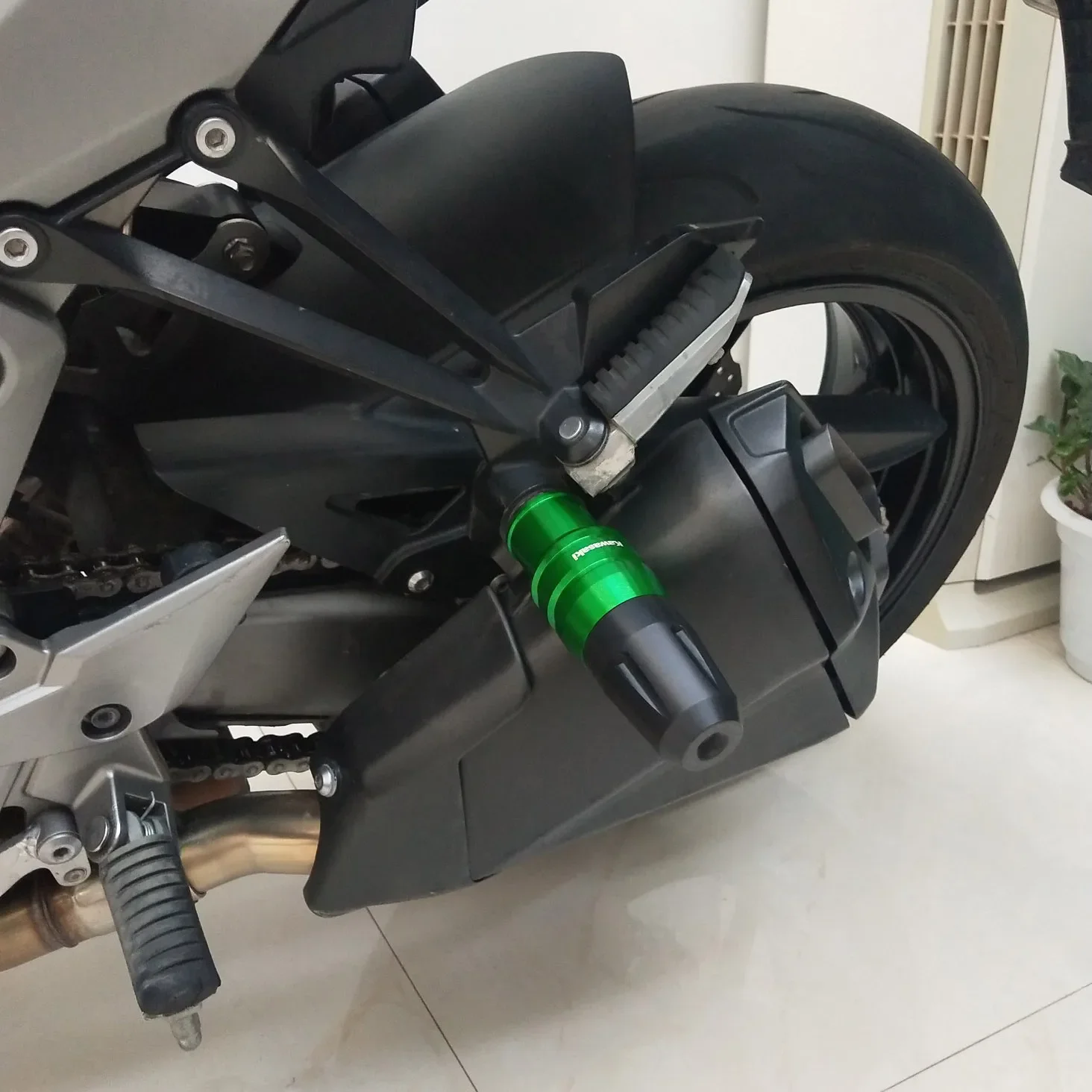 Мотоциклетные накладки с ЧПУ, ползунки выхлопных газов, защита от крушения для KAWASAKI Z900 Z900RS Z900 900RS 2017-2023